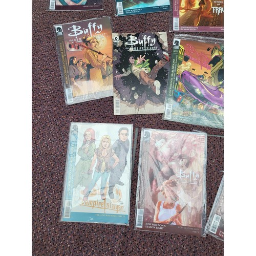 209 - Collection of 20 Buffy The Vampire Slayer Comics by Dark Horse Comics all Good Condition