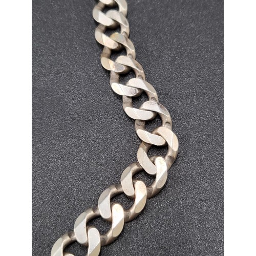 266 - Heavy 925 Gents Curb Chain Measures 22inches Long Unclasped (Weight 90g)