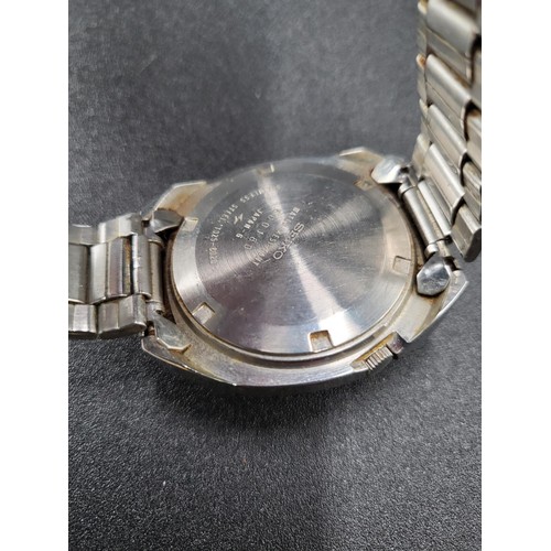 270 - Seiko 17 Jewels Automatic Watch in Good Working Order Does Have Some Fragment Scratches on Face Fits... 