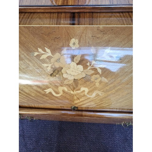 316 - Reproduction Bureau in Great Condition has Floral Design on Front Measures 91cm Wide by 48cm Deep 98... 