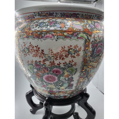 236 - Chinese Floral & Scenic Fishbowl with Stand Measures 35cm Tall By 45cm in Diameter Very Good Con... 