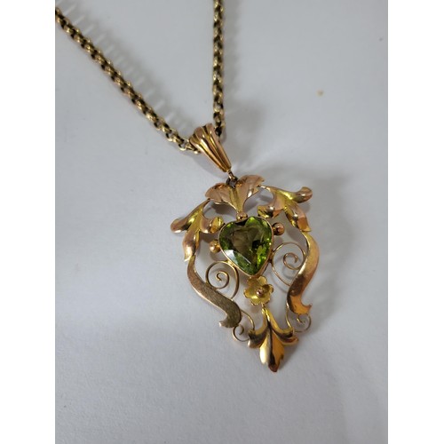 23 - 9ct Gold Art Nouveau Peridot Pendant on Chain item Measures 38cm Unclasped Pendant Pendant Measures ... 