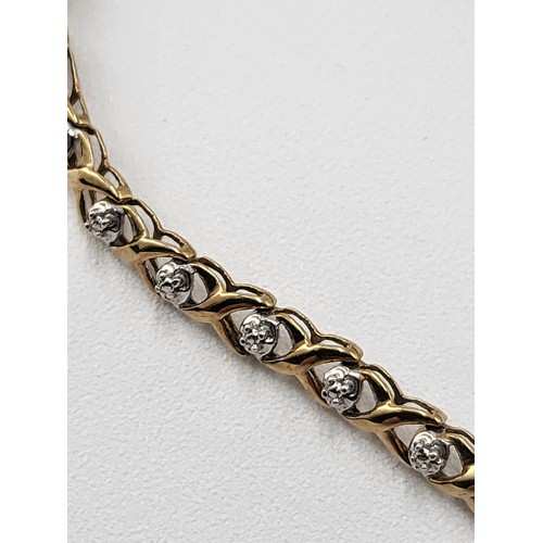 51 - 9ct Gold & Diamond Tennis Bracelet Fully Hallmarked Diamonds only 0.05 Measures 18cm Unclasped (... 