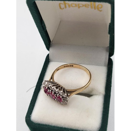 61 - 9ct Gold Diamond & Ruby Cluster Ring Size N/O Gorgeous Diamonds ( Weighs 2.9g)