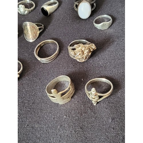 33 - Small Lot of Sterling Rings (Weight 34g)