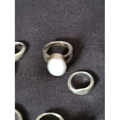 33 - Small Lot of Sterling Rings (Weight 34g)