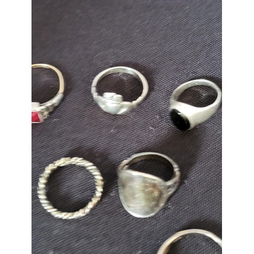 33 - Small Lot of Sterling Rings (Weight 34g)