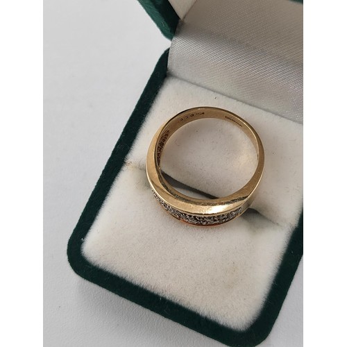 94 - 9ct Gold & Diamond Cluster Ring the size is L ( Weighs 3g) Fully hallmarked & Diamond Quanti... 