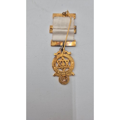 142 - Plated Silver masonic Jewel Medal