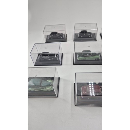 177 - Fifteen Miniature Oxford Diecast in Plastic Cases