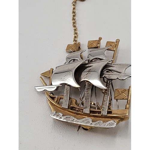 6 - 9ct Gold Sailing Ship Brooch Weighs 6.7g Fully Hallmarked