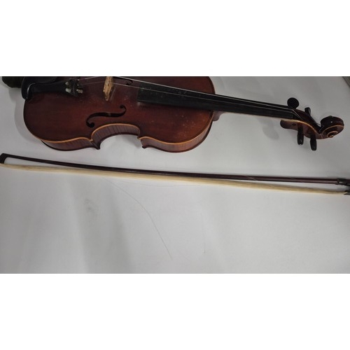 16 - Vintage J. T. L. Jeronimo Barnabetti Paris Violin & Bow 60cm Length 22cm Width