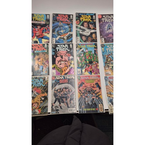 226 - Collection of DC Star Trek Magazines