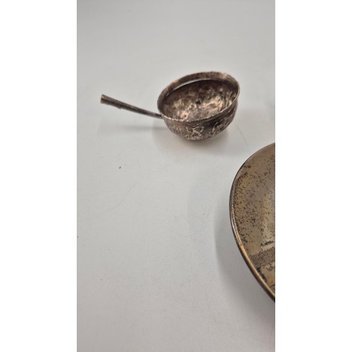 269 - Three Sterling Silver Items to Include Small Bowls & Small Footed Plate Weighs 234g