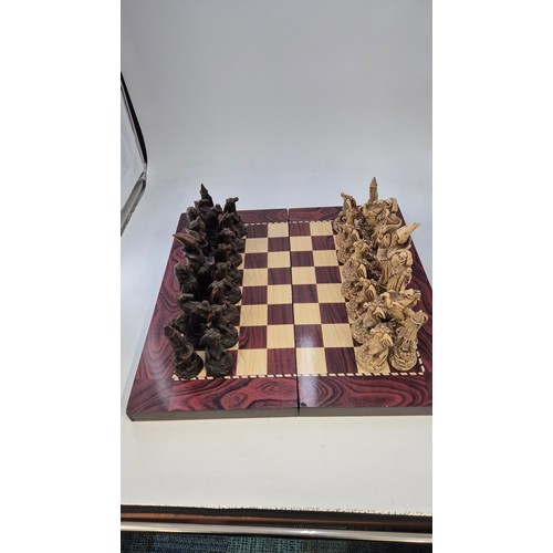 302 - Fantasy Chess Set