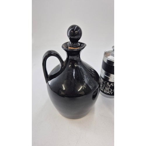 332 - Vintage Wade Findlater's Fine Scotch Whisky Jug Decanter 20cm, Ceramic Vintage Peter Thomson (Perth)... 