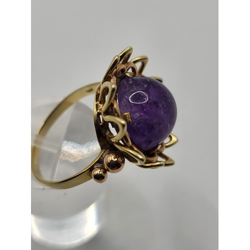 1 - 15ct Gold & Amethyst Ring Size K Weighs 4.9g Stone Measures 1.5cm in Diameter