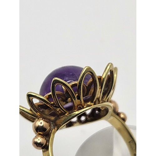 1 - 15ct Gold & Amethyst Ring Size K Weighs 4.9g Stone Measures 1.5cm in Diameter