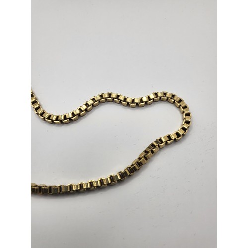 16 - 9ct Gold Link Chain Measures 42cm Unclasped Weighs 33.5g Item Clasp is Hallmarked 9ct But Chain is N... 