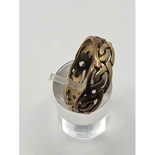 48 - 9ct Gold Celtic Design Ring Unhallmarked but Electronically Tested Weighs 4.8g Ring Size T