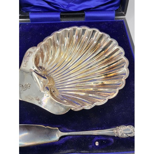 55 - Sterling Silver Shell Butter Dish & Knife Weighs 75g Measures 13cm Across in Case Fully Hallmark... 