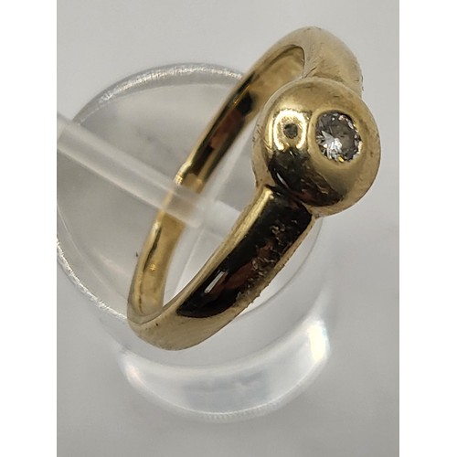 73 - 9ct Gold Single Stone Diamond Ring Weighs 2.5g Lovely Condition