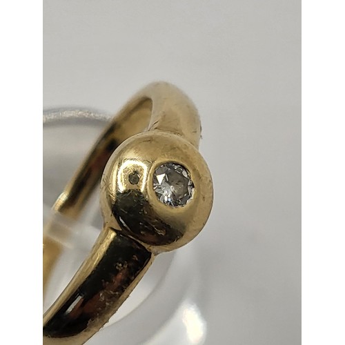 73 - 9ct Gold Single Stone Diamond Ring Weighs 2.5g Lovely Condition