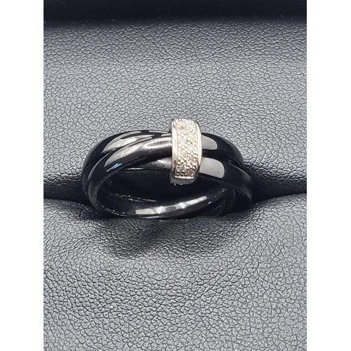 79 - Amanda Wakeley 925 Diamond & Ceramic Ring in Original Box Ring Size N