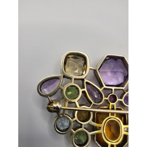 89 - 9ct Gold Unhallmarked Gemstone Victorian Brooch Item Has Been Acid Tested as Shown in Photos Measure... 