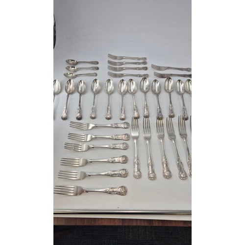 100 - Victorian Sterling Silver Flatware Kings Pattern 34 Pieces in Total All Same Maker James Mckay Year ... 