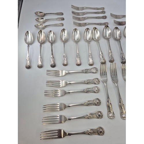 100 - Victorian Sterling Silver Flatware Kings Pattern 34 Pieces in Total All Same Maker James Mckay Year ... 