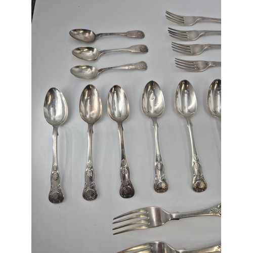 100 - Victorian Sterling Silver Flatware Kings Pattern 34 Pieces in Total All Same Maker James Mckay Year ... 