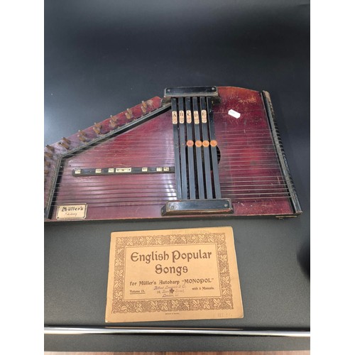 116 - Vintage Muller's Autoharp in a Ebonised Fame