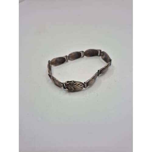 2 - Georg Jenson Sterling Denmark Shell Design Bracelet in Lovely Condition Measures 14 Inches Unclasped... 