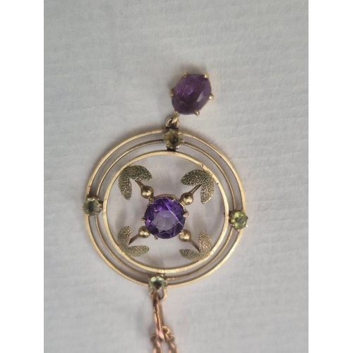 4 - 9ct Gold Amethyst Pendant on 9ct Gold Chain Weighs 5g