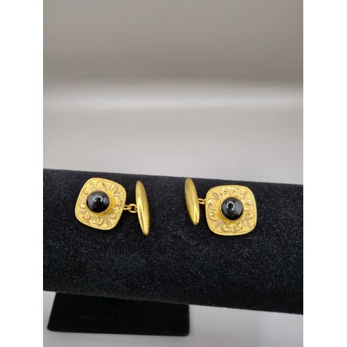 10A - 22ct Gold & Black Onyx Chinese Hallmarked Cufflinks Weigh 9.2g Lovely Condition Measure 1.5cm Sq... 