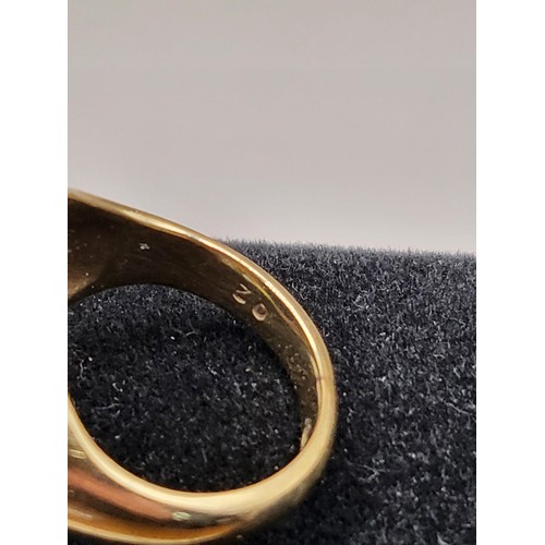 27A - 9ct Gold Gent's Black Onyx Ring Size M Weighs 7.6g Fully Hallmarked