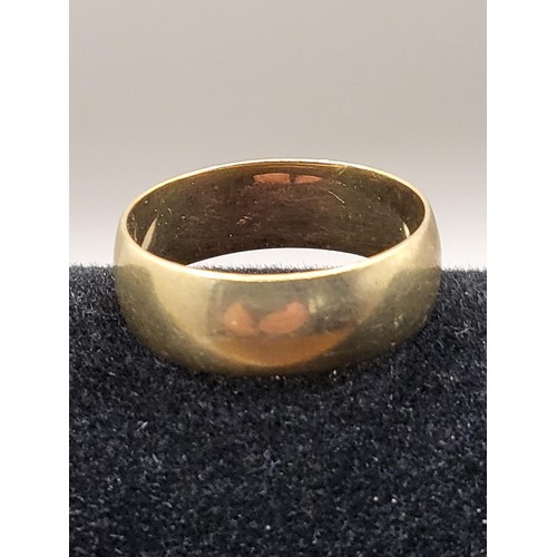 34A - 9ct Gold Wedding Band Size Z Weighs 6.9g 