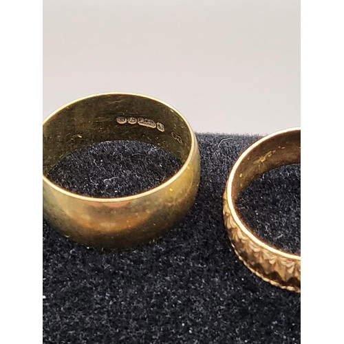 4B - Two Ladies' 9ct Gold Wedding Bands Weighs 4.8g Both Size L  