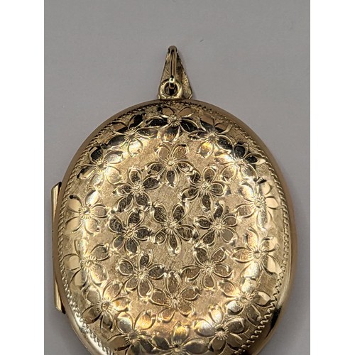 2 - 9ct Gold Locket With Nice Flower Engraved Design Fully Hallmarked Weighs 12.2g Item Measures 4cm Tal... 