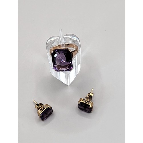 16 - Rose Gold Amethyst Ring & Earring Set Unhallmarked But Test As Gold Ring Measures Size L There i... 