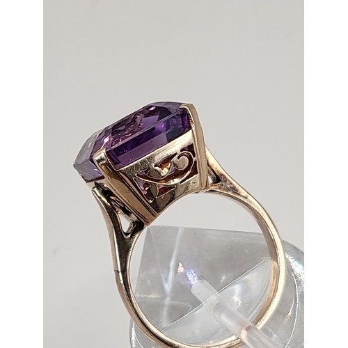 16 - Rose Gold Amethyst Ring & Earring Set Unhallmarked But Test As Gold Ring Measures Size L There i... 