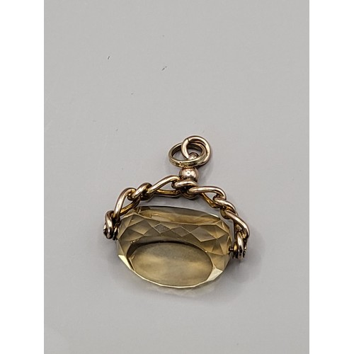 18 - 9ct Gold Quartz & Fob Spinner Gold Weight Without Stone 3.9g Fully Hallmarked Quartz in Very Goo... 