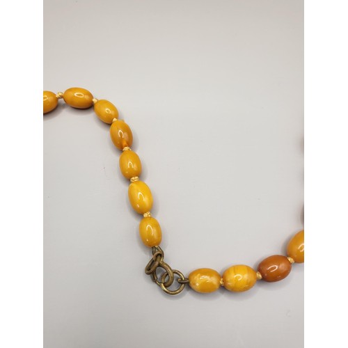 21 - Antique Graduating Amber Beads Weighs 36g Measure 66cm Long When Unclasped