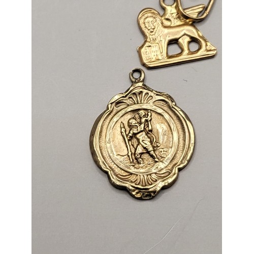 34 - Five 9ct Gold Charms Weighs 4.8g Includes Thistle, Bean, Scouts Badge, Lion, 