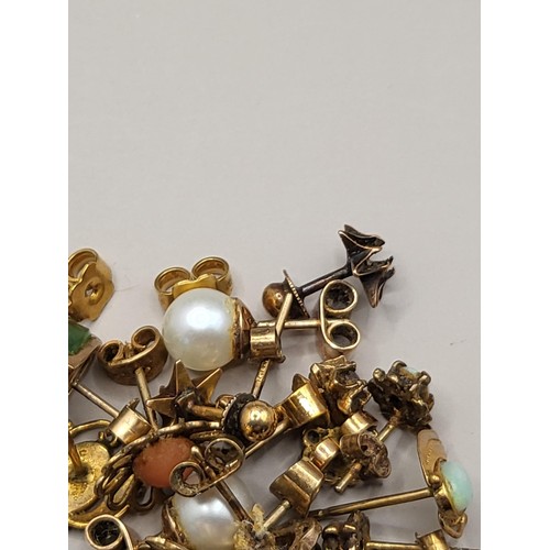 51 - Collection of Gold Earrings Most Are Unhallmarked But Probably Gold But No Guarantee Weight is 11.2g... 