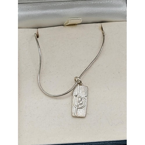 75C - Sterling Silver Ola Gorie Gael Pendant on Chain 