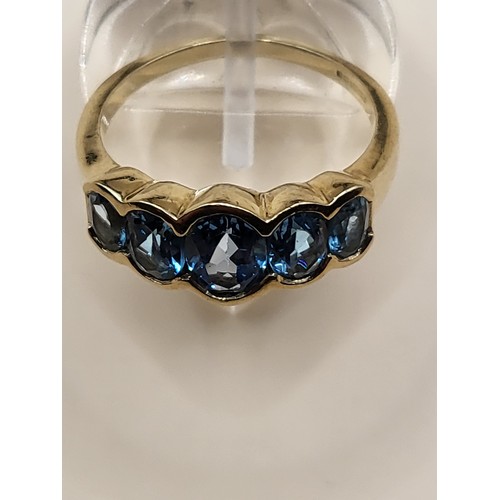 10 - 9ct Gold & Natural Blue Topaz Ring Fully Hallmarked Size P Weighs 3.5g