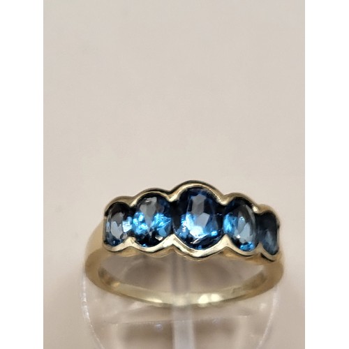 10 - 9ct Gold & Natural Blue Topaz Ring Fully Hallmarked Size P Weighs 3.5g