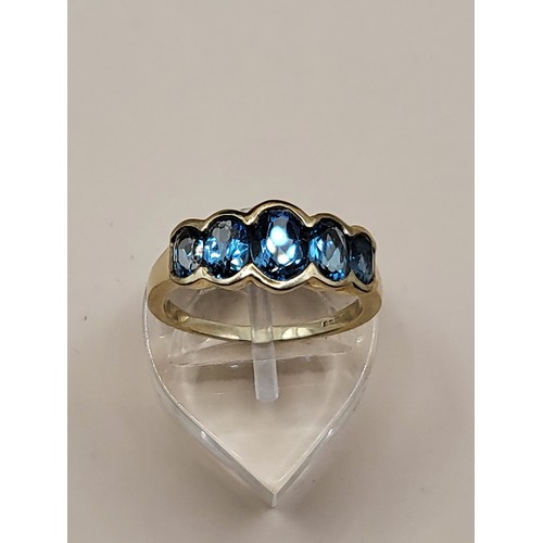 10 - 9ct Gold & Natural Blue Topaz Ring Fully Hallmarked Size P Weighs 3.5g